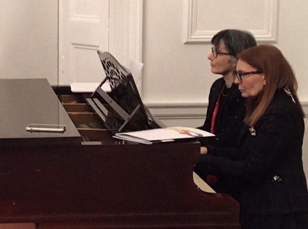 Шпијунка: Александра Јоксимовић и Шан Меклауд колегинице по дипломатији и - музици