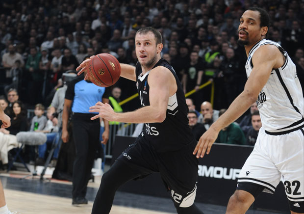 Величковић за Новости: Емоције ме и даље држе, част је борити се за своју земљу