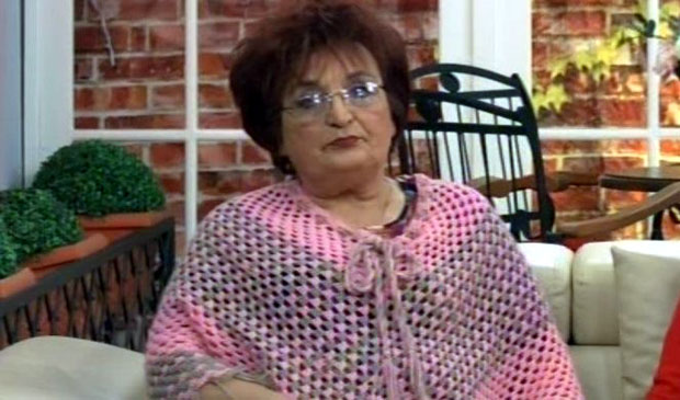 Стана пред камерама открила како је УЗЕЛА ТУЂУ БЕБУ из породилишта: Тако је халапљиво вукао да је ишла крв (ВИДЕО)