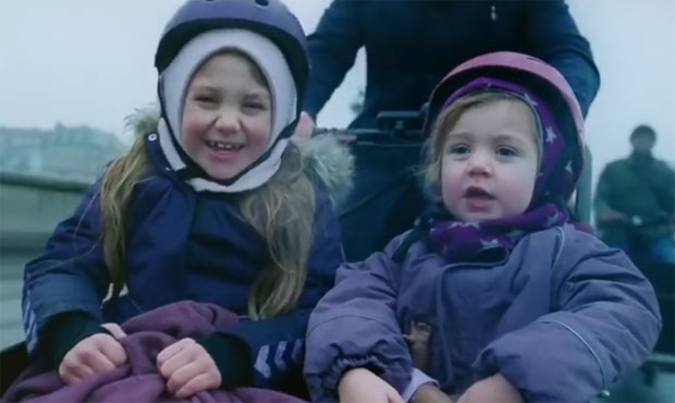 Скандинавиан Ерлајнс уклонио СРАМНУ рекламу након бројних критика (ВИДЕО)