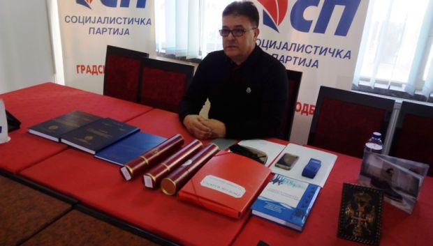 Дипломе нису спорне, на стуб срама ме ставио Петар Ђокић: Председник ГО СП Зворник демантовао наводе око његовoг школовања