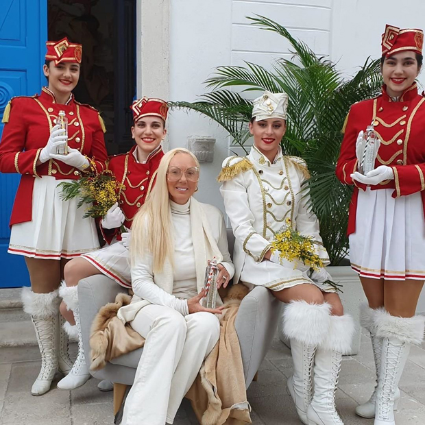 Лепа Брена и Боба прославили Дан заљубљених: Љубав у Херцег Новом у инат киши