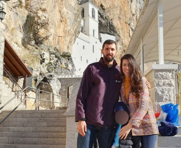 Миротић у литији из Љешанске нахије у знак подршке одбрани светиња у Црној Гори (ФОТО)