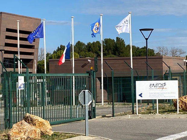 Српски држављани из карантина у Француској око поноћи стижу кући