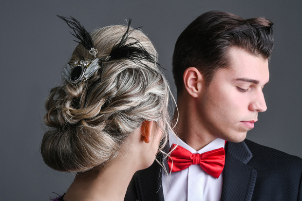 Модерни су таласи, пунђе и кабаре стил: Ретро фризуре поново у тренду