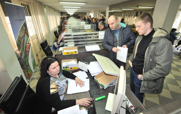 Брже и јефтиније до папира за кућу: Почела расправа о изменама закона о поступку уписа у катастар