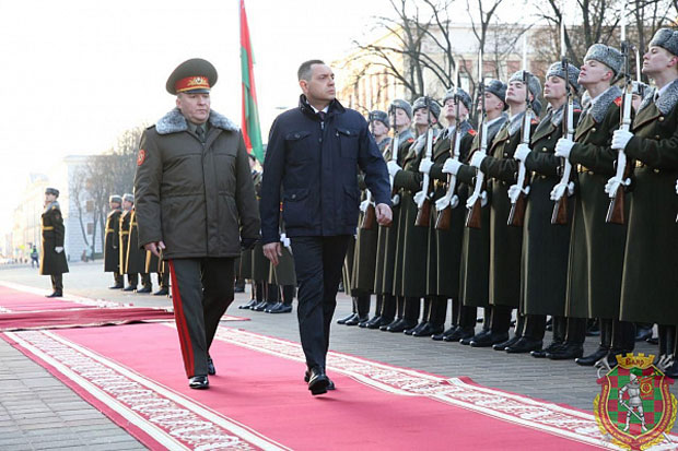 Вулин у Минску: Белорусија доследно подржава Србију