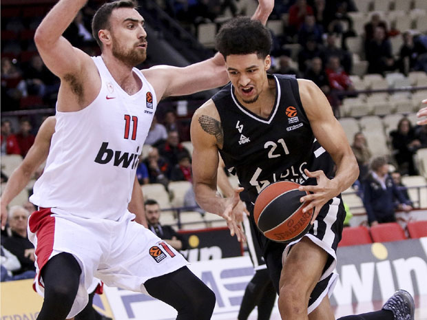 ЕЛ: Реал демолирао Обрадовићев Фенербахче, Милутинов и Покушевски славили против Асвела