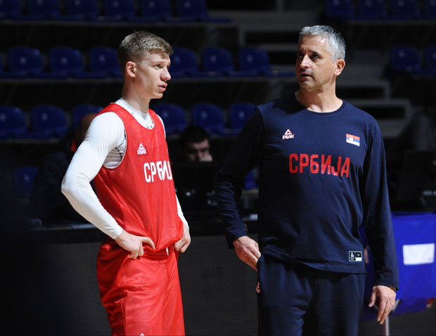 Премијера нових “орлова”: Кокошков први пут води Србију пред домаћим навијачима