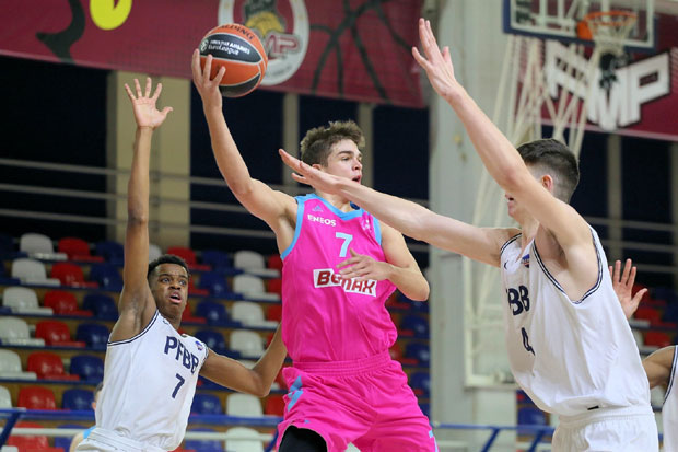 Потез који им се обио о главу: Кошаркаши Меге на несвакидашњи начин покушали да се извуку (ВИДЕО)