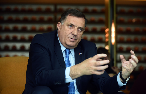 Ђукановић ће бити жртва оспоравања српског националног интереса: Додик коментарисао Милову изјаву о догађајима у РС