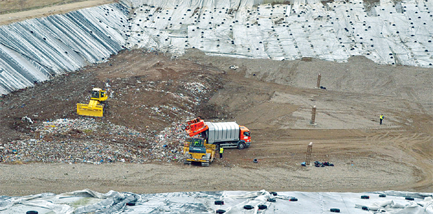 Зарада и од смећа: Регионална санитарна депонија у Мунтиној Падини код Пирота лане остварила добит од 14 милиона динара