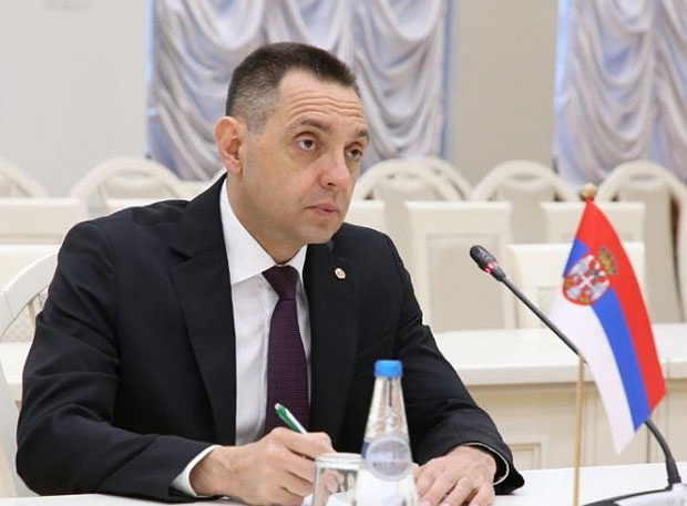 Вулин: Порука набавке “Панцира” је да смо сувише скупи да силом разговарају са нама