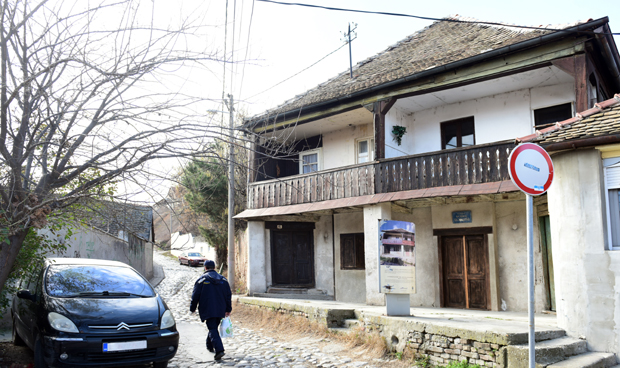 Обнова НАЈСТАРИЈЕ београдске куће: Бели медвед ће поново бити кафана?