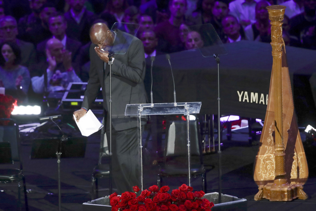 Џордан у сузама причао о Брајанту: Млађи брате, део мене је умро са тобом