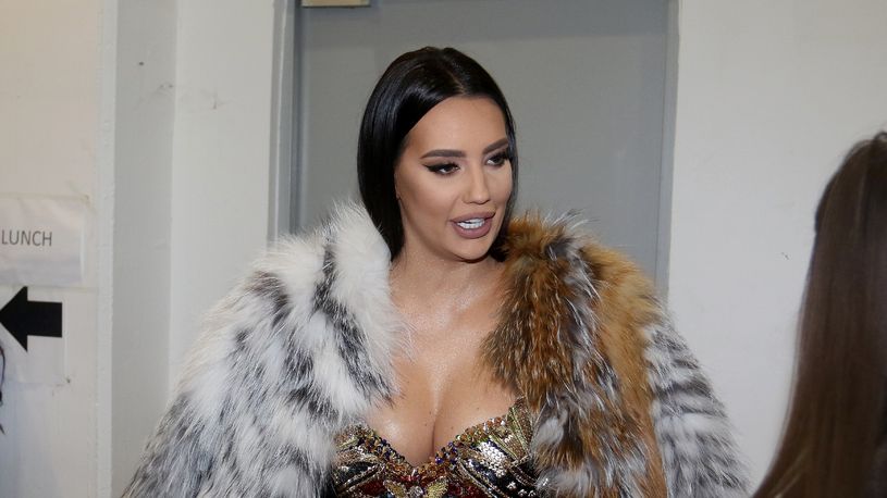 Катарина Грујић изазвала БУРУ на естради: Деде милионери певачице развлаче по јахтама и хотелским собама, знају оне добро чиме се баве!