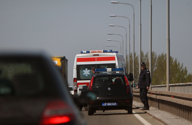 Стравична несрећа на мосту који спаја Ковин и Смедерево: Две особе на месту остале МРТВЕ