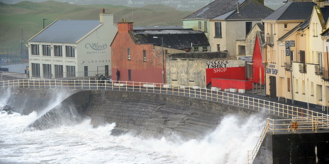Део Европе у страху: Олуја Кијара ће направити лом