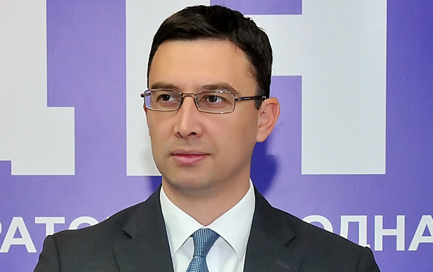 Функционер ДФ-а Бојовић: Промотер Велике Албаније министар Мехмед Зенка циљано НАПАДА ЛИТИЈЕ у Црној Гори