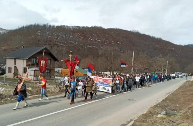 Литије широм Црне Горе: Верници са јасним циљем пешаче и по неколико десетина километара - ОДБРАНА светиња јача је од свега (ФОТО/ВИДЕО)