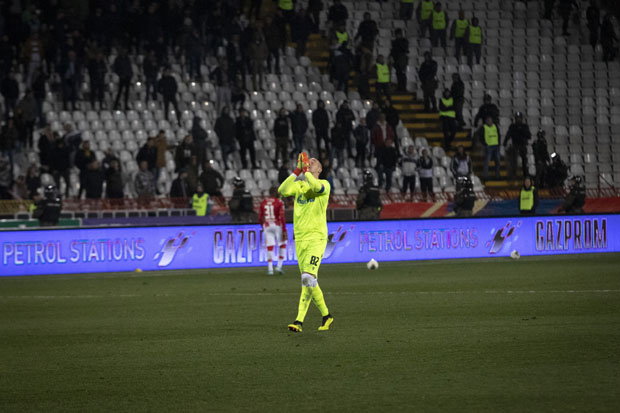 Борјан: Партизан одуговлачио игру, могао сам сунцобран да понесем