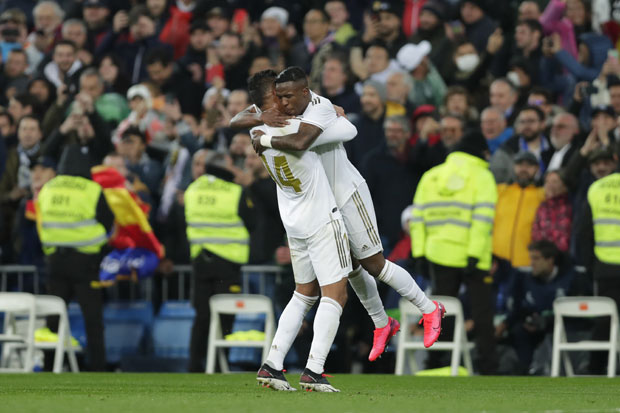 Реалу Ел Класико и прво место: Винисијус начео, Маријано докусурио Барселону