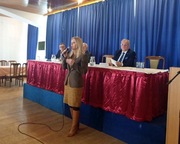 Министар образовања РС: Средњошколско образовање мора бити усклађено са потребама тржишта рада