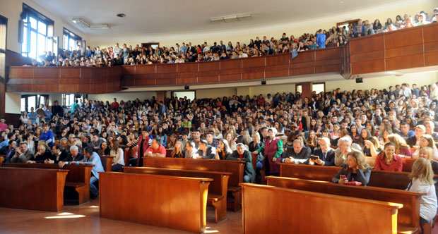 Европска асоцијација за квалитет у образовању Србију и даље држи ПОД НАДЗОРОМ: Акредитације још на ПРОВЕРИ