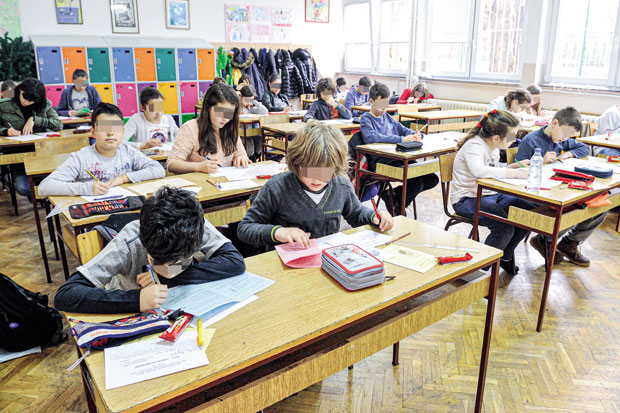 Четвртаци на провери писмености: Питања на тесту су иста у целом свету