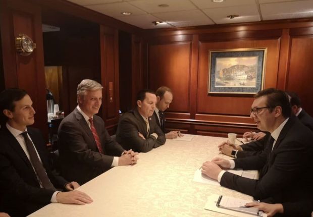 Одличан разговор: Вучић са Гренелом, ОБрајаном и Кушнером у Белој кући