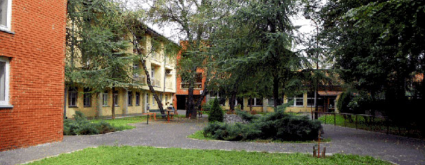 Инвалиде нема ко да негује: Отежан рад медицинског особља у земунском  Дому за бригу о одраслим лицима