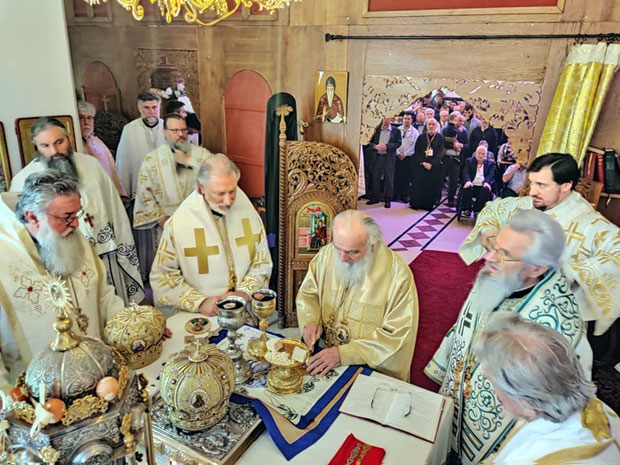 Синод поништио све промене аката у САД: Једна црква, четири устава