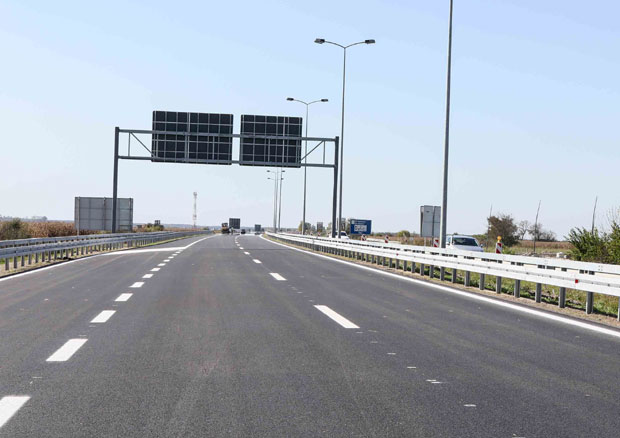 Ускоро нови асфалт од Батроваца до Кузмина: За обнову ауто-пута Београд - Загреб издвојено 19,8 милиона евра