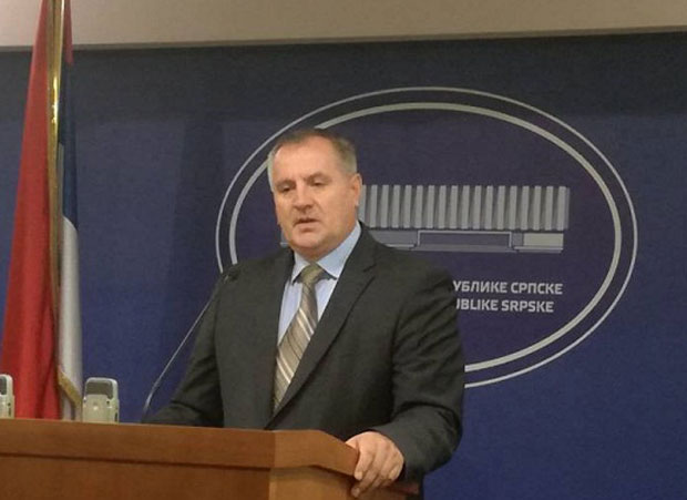 Премијер РС: Здравствене установе у Српској од 1. јануара НЕ СМЕЈУ да исплаћују нето, већ бруто плате