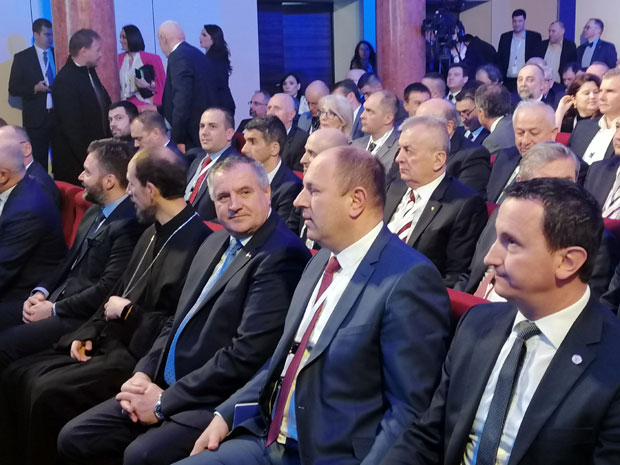 Петровић послао позитивну поруку са самита у Требињу: ОСНАЖИТИ ЕНЕРГЕТИКУ на Балкану