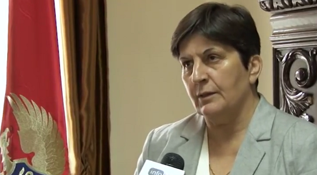 Председница општине Даниловград хоће да отима гробља: Треба ли и ми да организујемо протесте и тражимо наше светиње? (ФОТО)