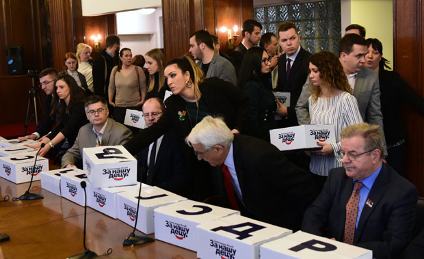 РИК: Проглашена изборна листа Александар Вучић – За нашу децу