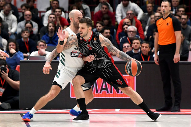 Мицов обрадовао гробаре, Србин краљ драме у Валенсији (ВИДЕО)