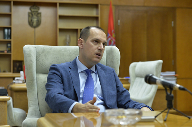 Лончар о корони у Србији: Први оболели вирус донео из Мађарске, нема места за панику, показали смо да систем функционише