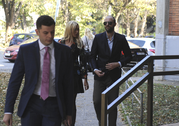 Модни креатор ОПЕТ ПРИВЕДЕН: Дарко Костић ОМАМИО нову жртву, у стану пронађена дрога?