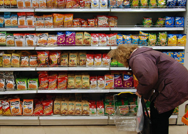 Мастан хамбургер удар на срце: Да ли ће Србија, као ЕУ, да уведе ограничење за нездраве масноће у производима