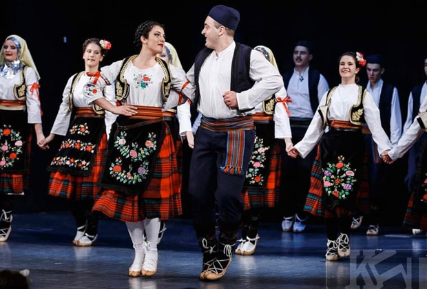 Око 150 друштава у Републици Српској баштине народну игру и песму: 
Фолклораши као амбасадори српске традиције 