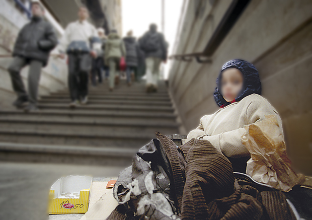 Деца просе, родитељи на суд: Седам пријава против старатеља малишана који на улицама Берана траже милостињу