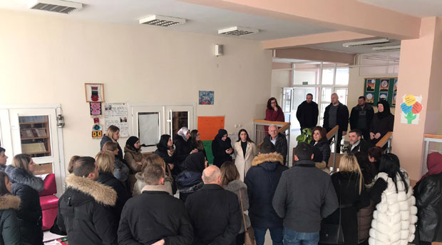 Штрајкачи скратили часове: Компликује се проблем са именовањем директора