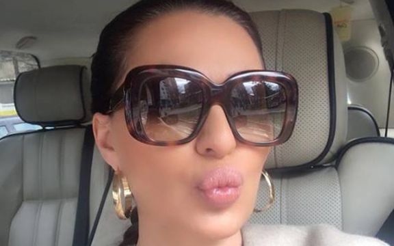 Цеца има нову звер: Певачица пазарила џип који кошта право богатство и у Србији их има само ТРИ (ФОТО)