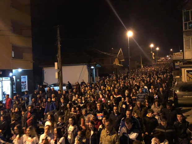 Митрополија одлучила: Литије се привремено обустављају