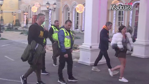 Турбулентна ноћ за парове у ружичастом ријалитију: Свађе, сузе, туче...