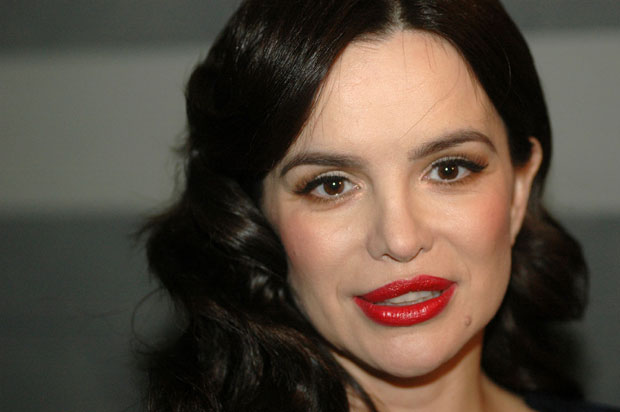 Директорка школе коју похађа Северинин син у страху: Тврди да јој певачица прети, чак и пред родитељима друге деце