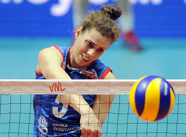 Мина Поповић за “Новости” преноси утиске из италијанског Казалмађореа: Град је пуст, све је стало због корона вируса