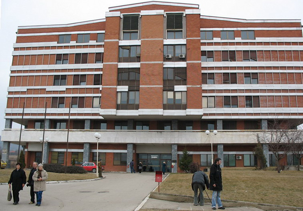 Избодена двојица младих Пироћанаца: Дружење, ПА БОЛНИЦА